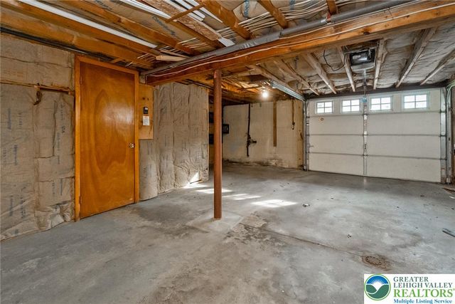 2132 Clearview Avenue, Stroud Twp, PA 18360
