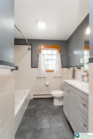 2132 Clearview Avenue, Stroud Twp, PA 18360
