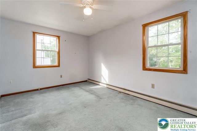 2132 Clearview Avenue, Stroud Twp, PA 18360