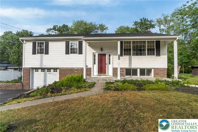 2132 Clearview Avenue, Stroud Twp, PA 18360