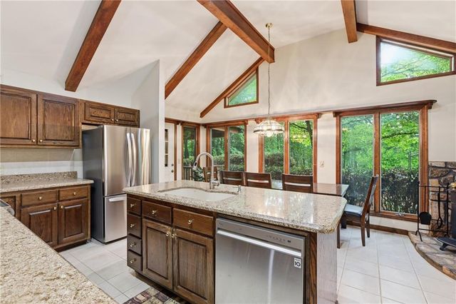 925 Horseshoe Bend Road, Dahlonega, GA 30533