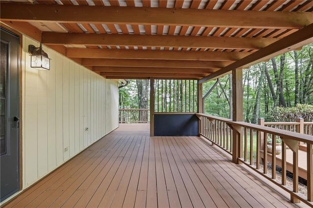 925 Horseshoe Bend Road, Dahlonega, GA 30533
