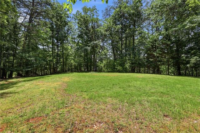 925 Horseshoe Bend Road, Dahlonega, GA 30533