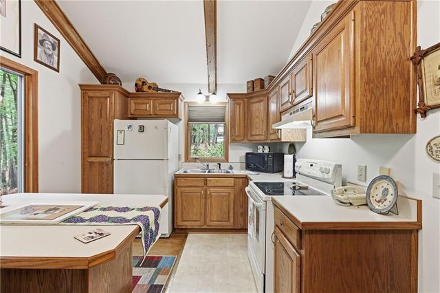 925 Horseshoe Bend Road, Dahlonega, GA 30533