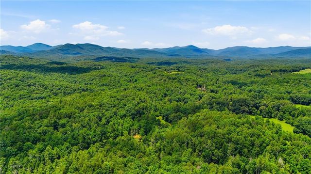 925 Horseshoe Bend Road, Dahlonega, GA 30533