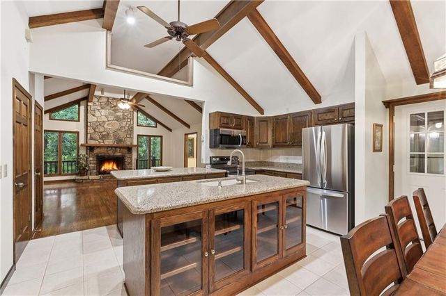 925 Horseshoe Bend Road, Dahlonega, GA 30533