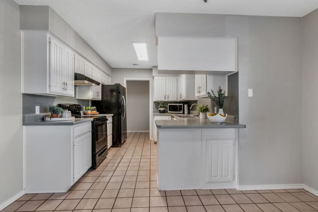 6516 N Park Drive, Watauga, TX 76148