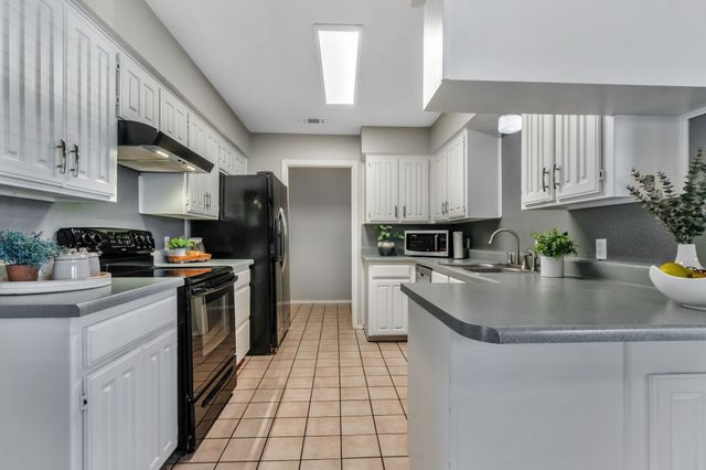 6516 N Park Drive, Watauga, TX 76148