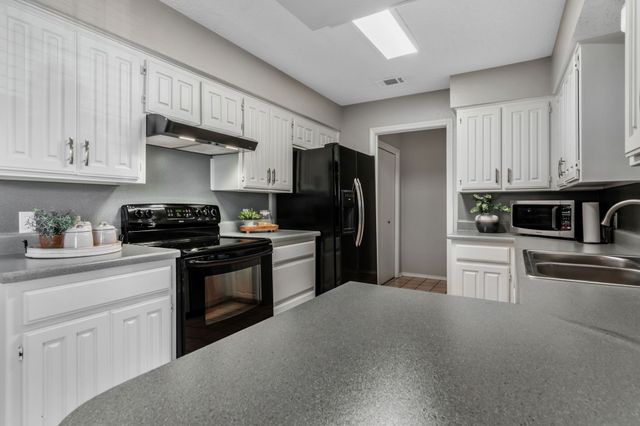 6516 N Park Drive, Watauga, TX 76148