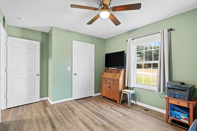 250 Old Babb Rd, Rocky Face, GA 30740