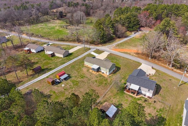 250 Old Babb Rd, Rocky Face, GA 30740