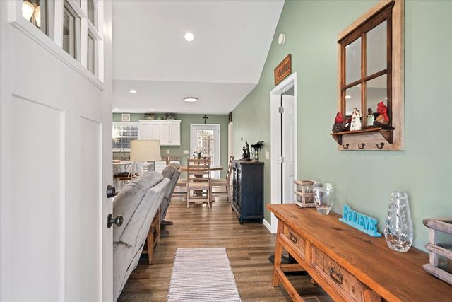 250 Old Babb Rd, Rocky Face, GA 30740