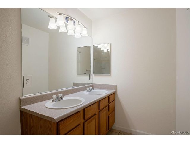 10091 E Carolina Dr 24-202, Aurora, CO 80247