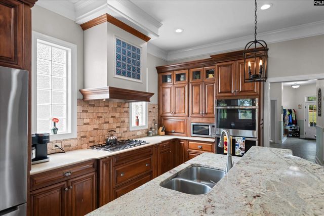 12 Lakecrest Drive, Columbia, SC 29206