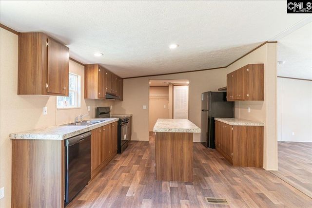 846 Horses Neck Road, Swansea, SC 29160