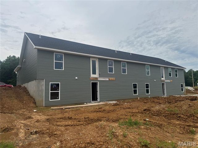 270 Railroad Street, Moscow Mills, MO 63362