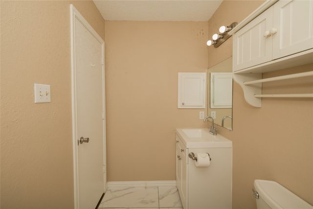 2083 Sundance Court, Lewisville, TX 75067