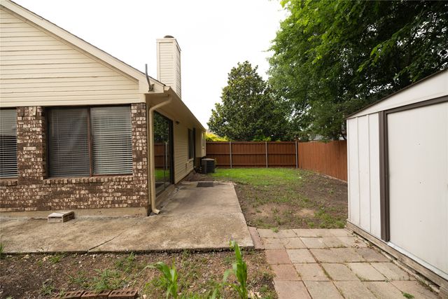 2083 Sundance Court, Lewisville, TX 75067