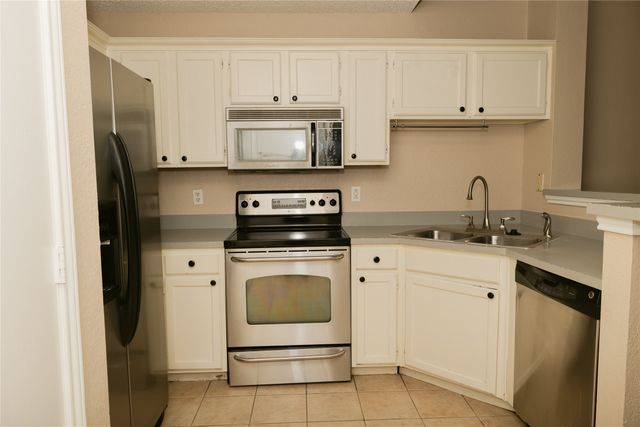 2083 Sundance Court, Lewisville, TX 75067
