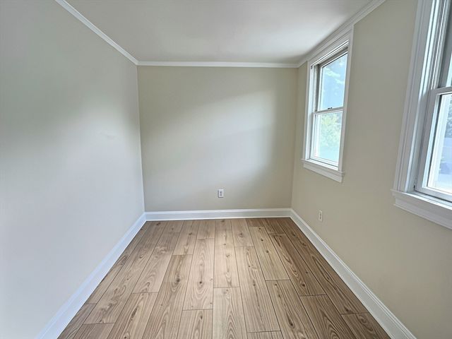 28 Cherry St, Plymouth, MA 02360