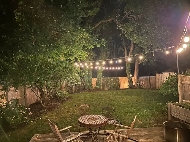 28 Cherry St, Plymouth, MA 02360