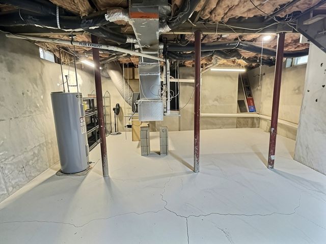 28 Cherry St, Plymouth, MA 02360