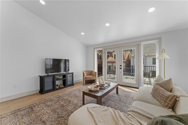 183 S 16th St, South Side, PA 15203