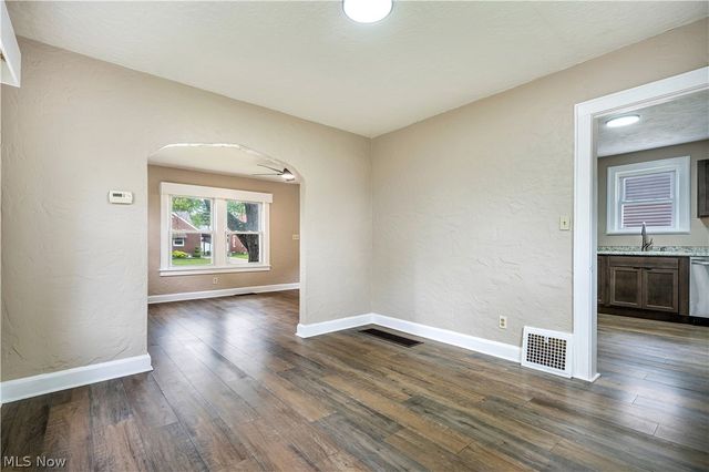 2910 13th Street NW, Canton, OH 44708