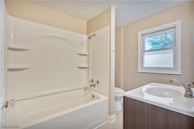 2910 13th Street NW, Canton, OH 44708