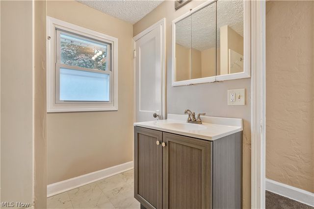 2910 13th Street NW, Canton, OH 44708