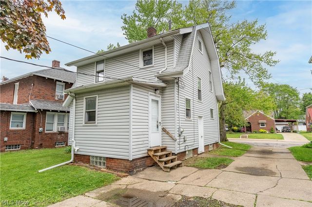 2910 13th Street NW, Canton, OH 44708