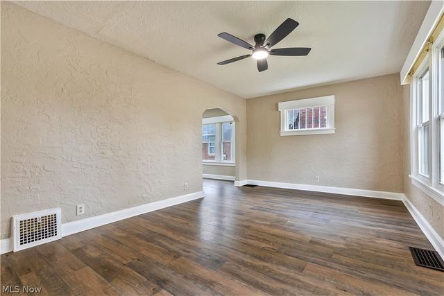 2910 13th Street NW, Canton, OH 44708