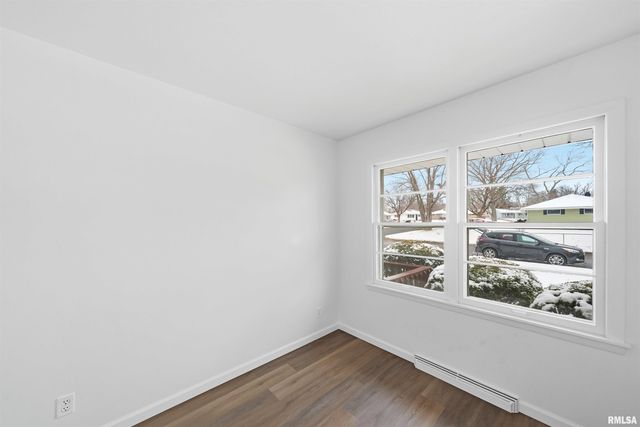 2230 W CINDY Lane, Peoria, IL 61614