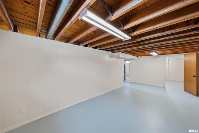 2230 W CINDY Lane, Peoria, IL 61614