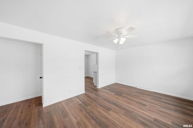 2230 W CINDY Lane, Peoria, IL 61614