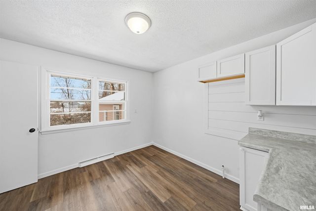 2230 W CINDY Lane, Peoria, IL 61614