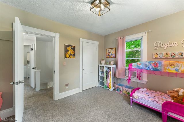 111 E Liberty Street, Girard, OH 44420