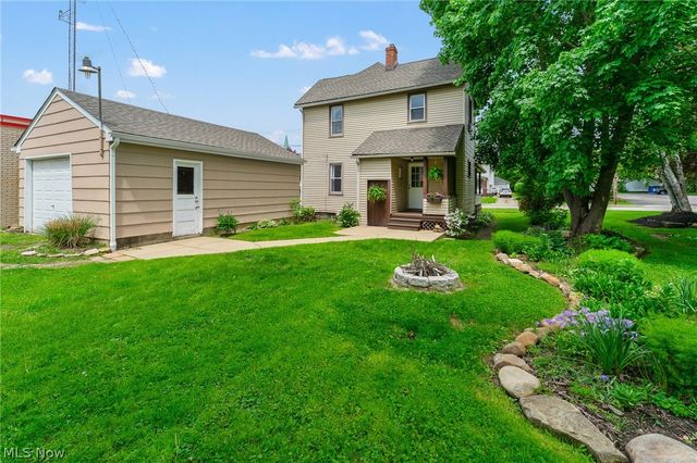 111 E Liberty Street, Girard, OH 44420