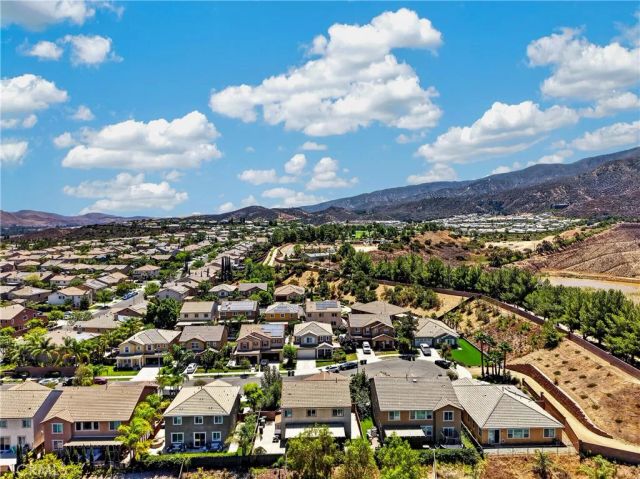 10918 Clover, Corona, CA 92883