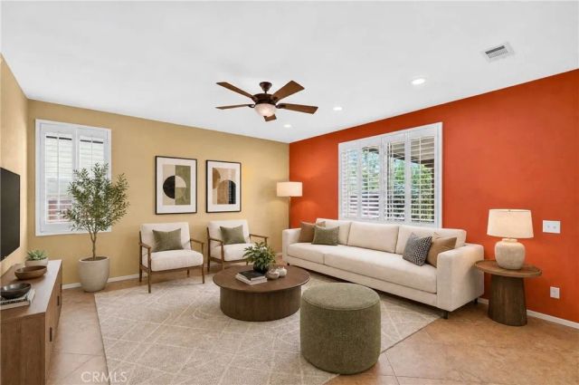 10918 Clover, Corona, CA 92883
