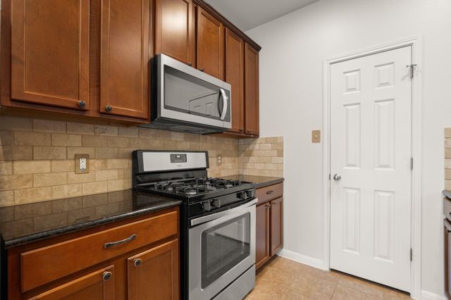 1900 Little Elm TRL 144, Cedar Park, TX 78613