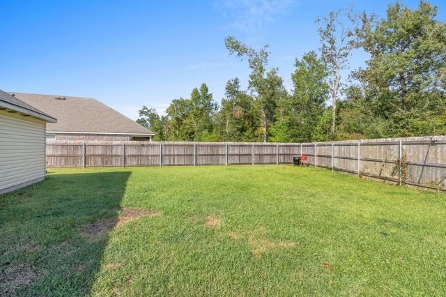800 Hummingbird Cove, Lake Charles, LA 70611