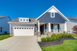 8100 Brookview Lane, Mentor, OH 44060