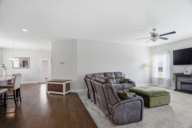 108 Telavera Dr, White House, TN 37188