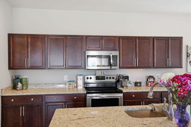 108 Telavera Dr, White House, TN 37188