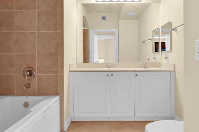 1690 Renaissance Commons Boulevard 1212, Boynton Beach, FL 33426