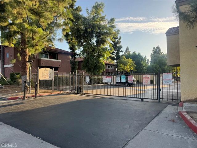 1114 W Blaine Street 105, Riverside, CA 92507