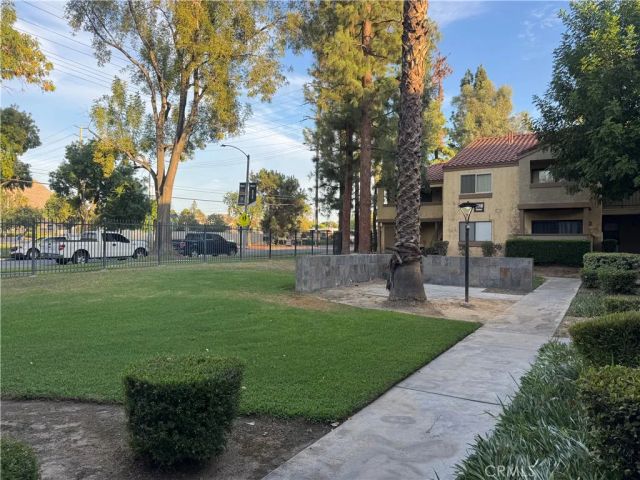 1114 W Blaine Street 105, Riverside, CA 92507
