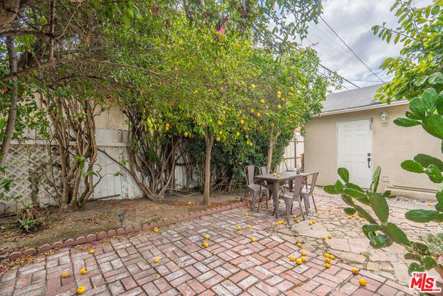 1032 4th Avenue, Los Angeles, CA 90019