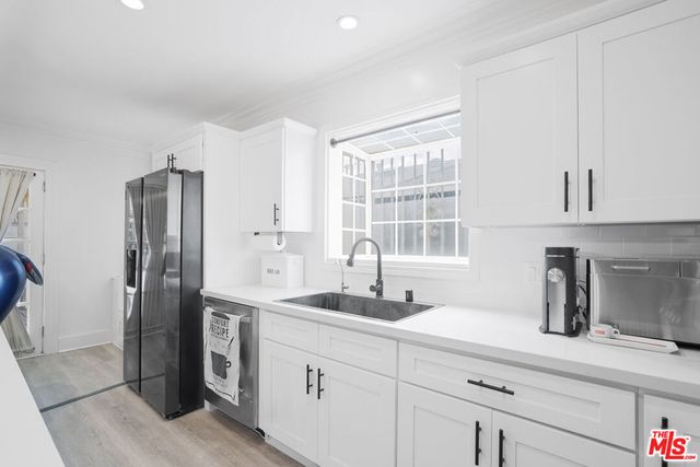 1032 4th Avenue, Los Angeles, CA 90019